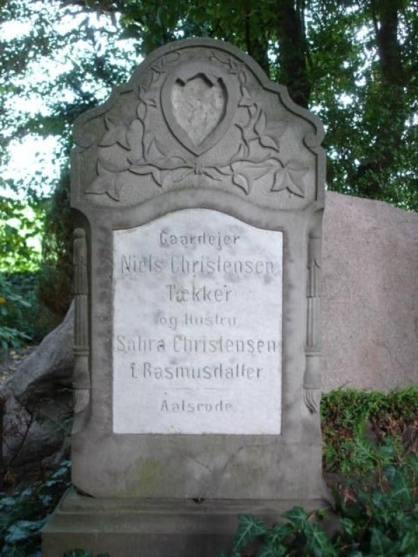 Niels Christensen Taekker.jpg